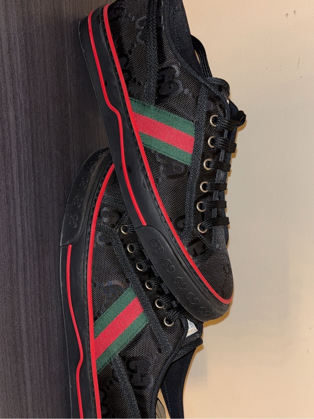 Gucci - Picture 2 of 8